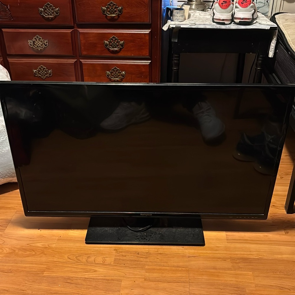 Westinghouse 43inch TV